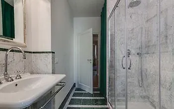 Italy Rents Duomo Apartment Florence
