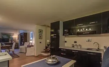 Italy Rents Duomo Apartment Florence
