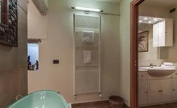 Italy Rents Duomo Apartment Florence