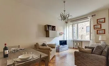 Italy Rents Duomo Apartment Florence