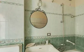 Italy Rents Duomo Apartment Florence